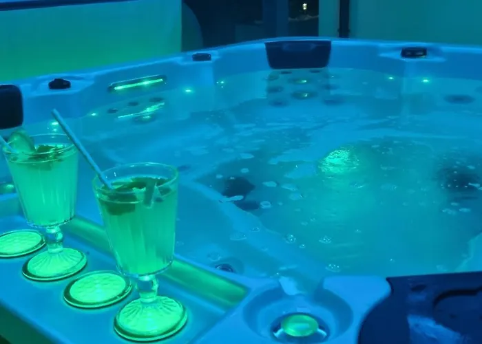 شقة Biala Perla, Sauna, Jacuzzi, Rowery Jastrzębia Góra